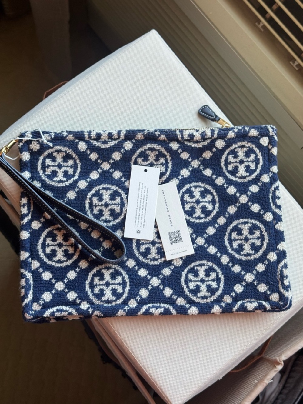 Tory Burch T Monogram Terry Cloth clutch - Picture 6 of 6